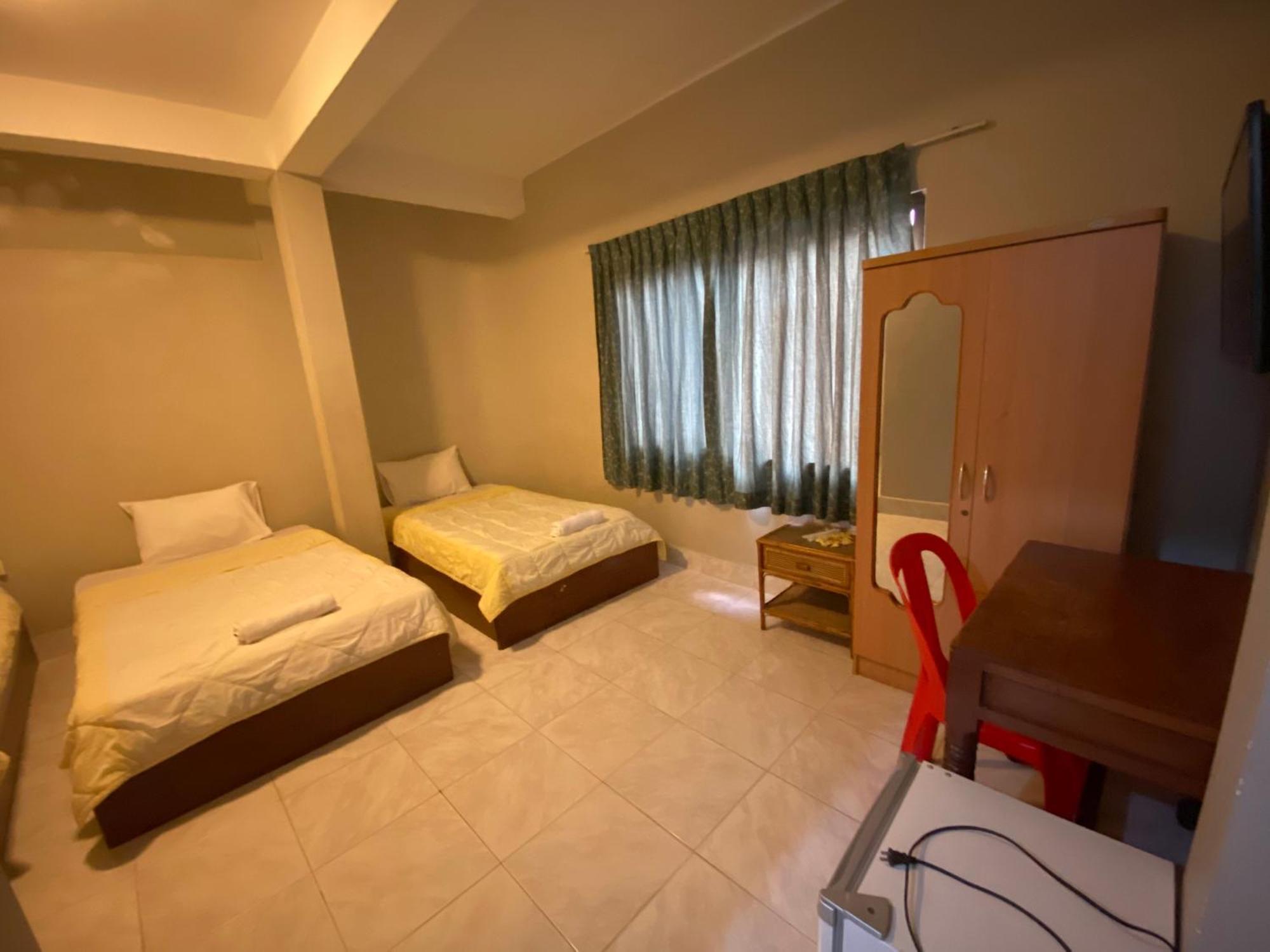 The Grey Guesthouse Phnom Penh Exterior photo