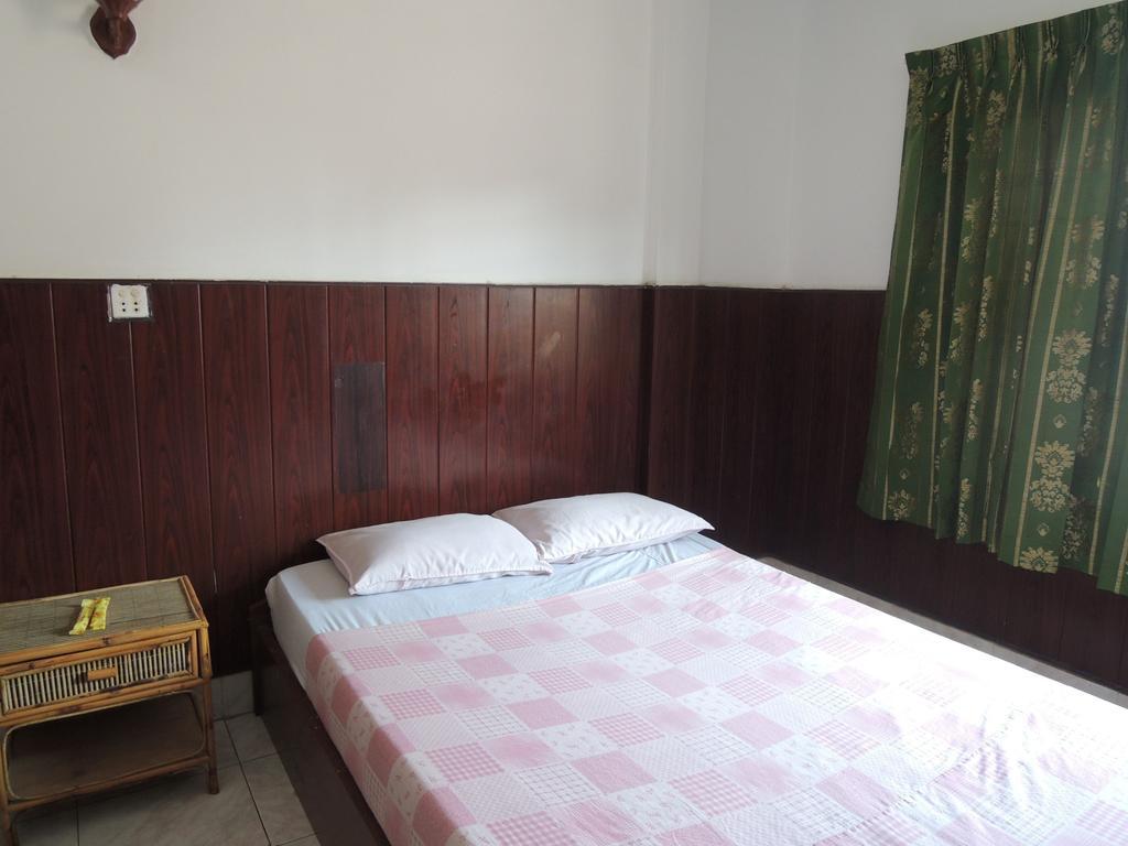 The Grey Guesthouse Phnom Penh Exterior photo